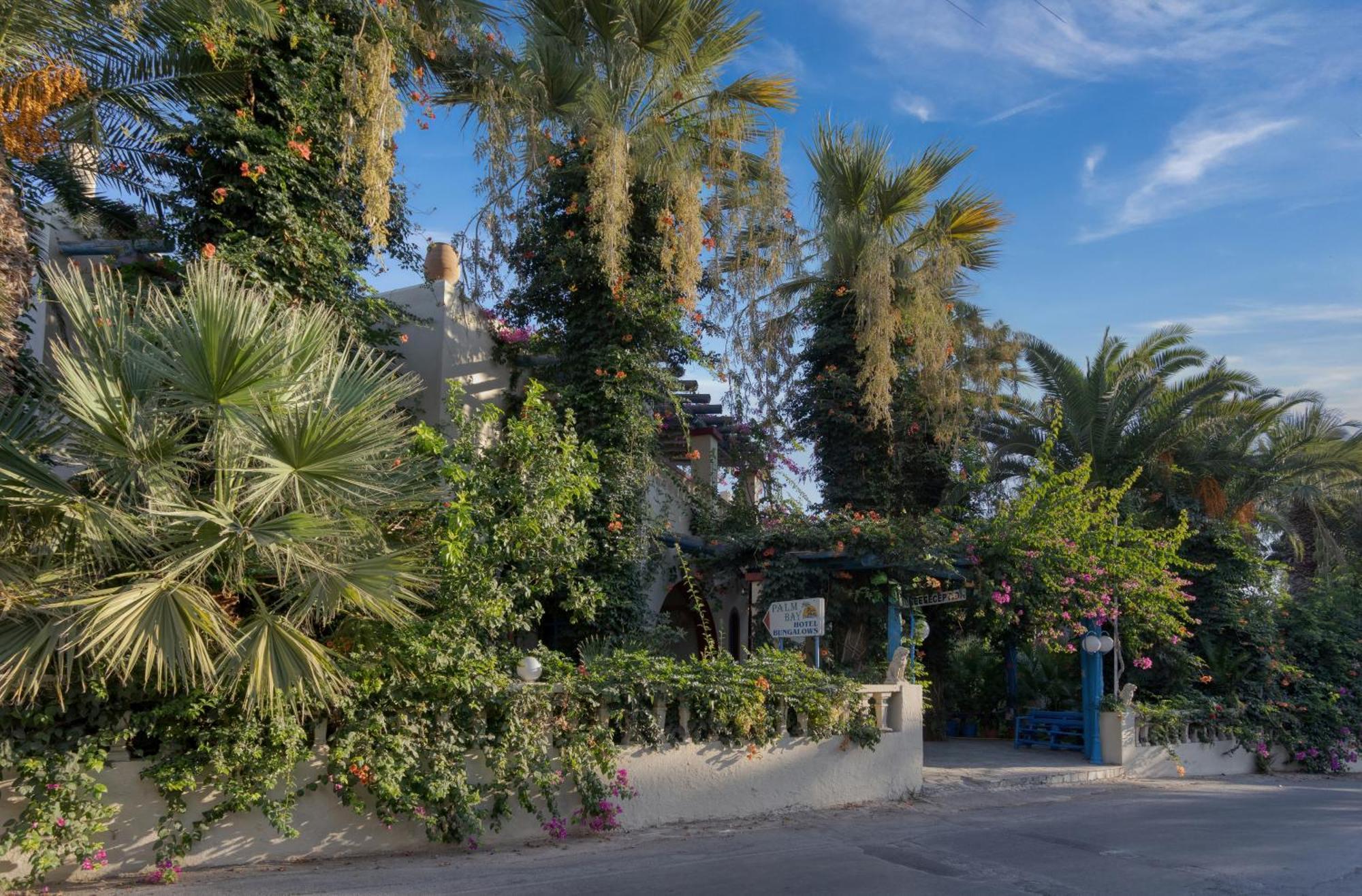 Отель Palm Bay By Estia Сисси Экстерьер фото